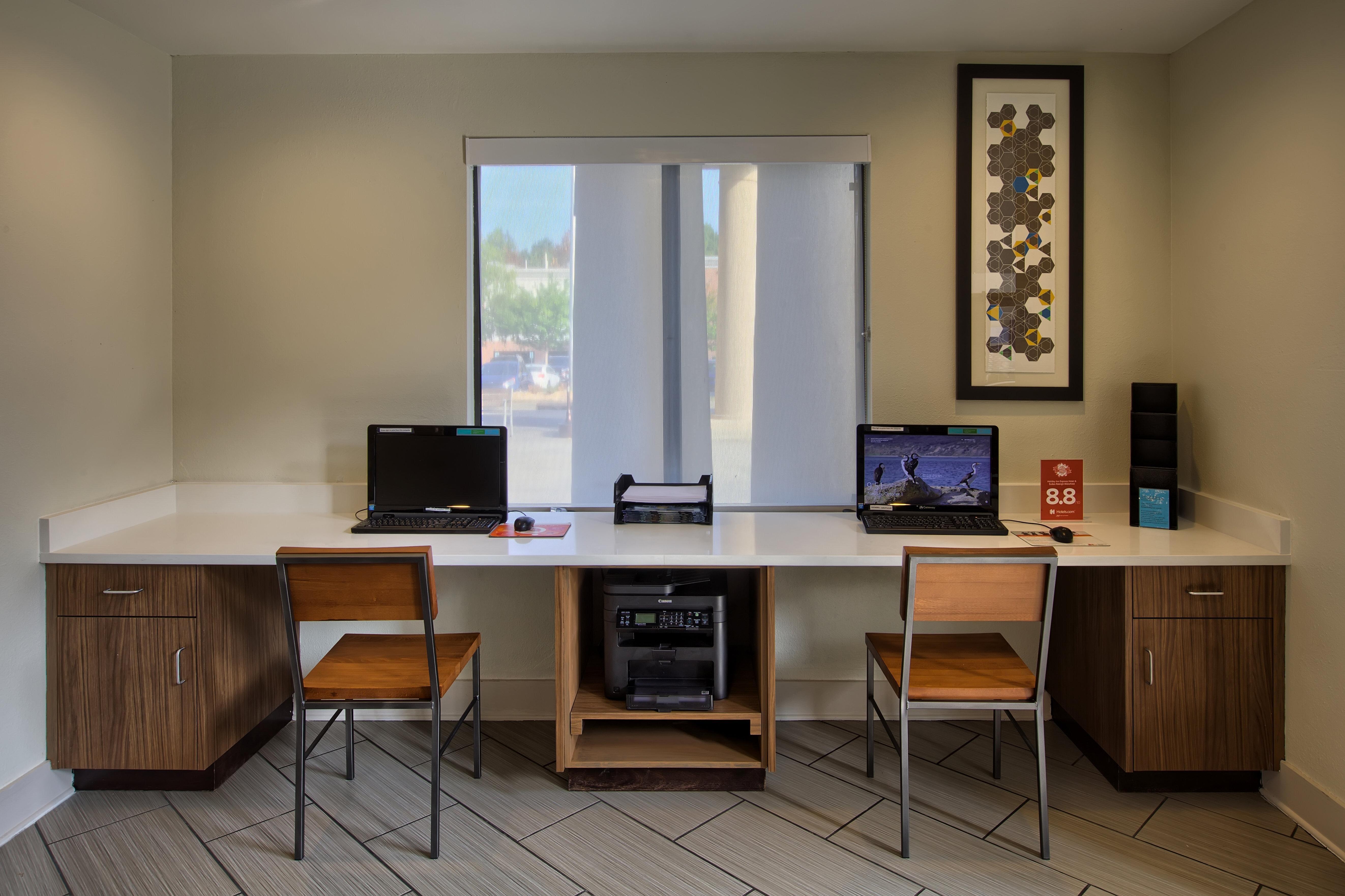 Holiday Inn Express Hotel & Suites Raleigh North - Wake Forest By Ihg Eksteriør billede
