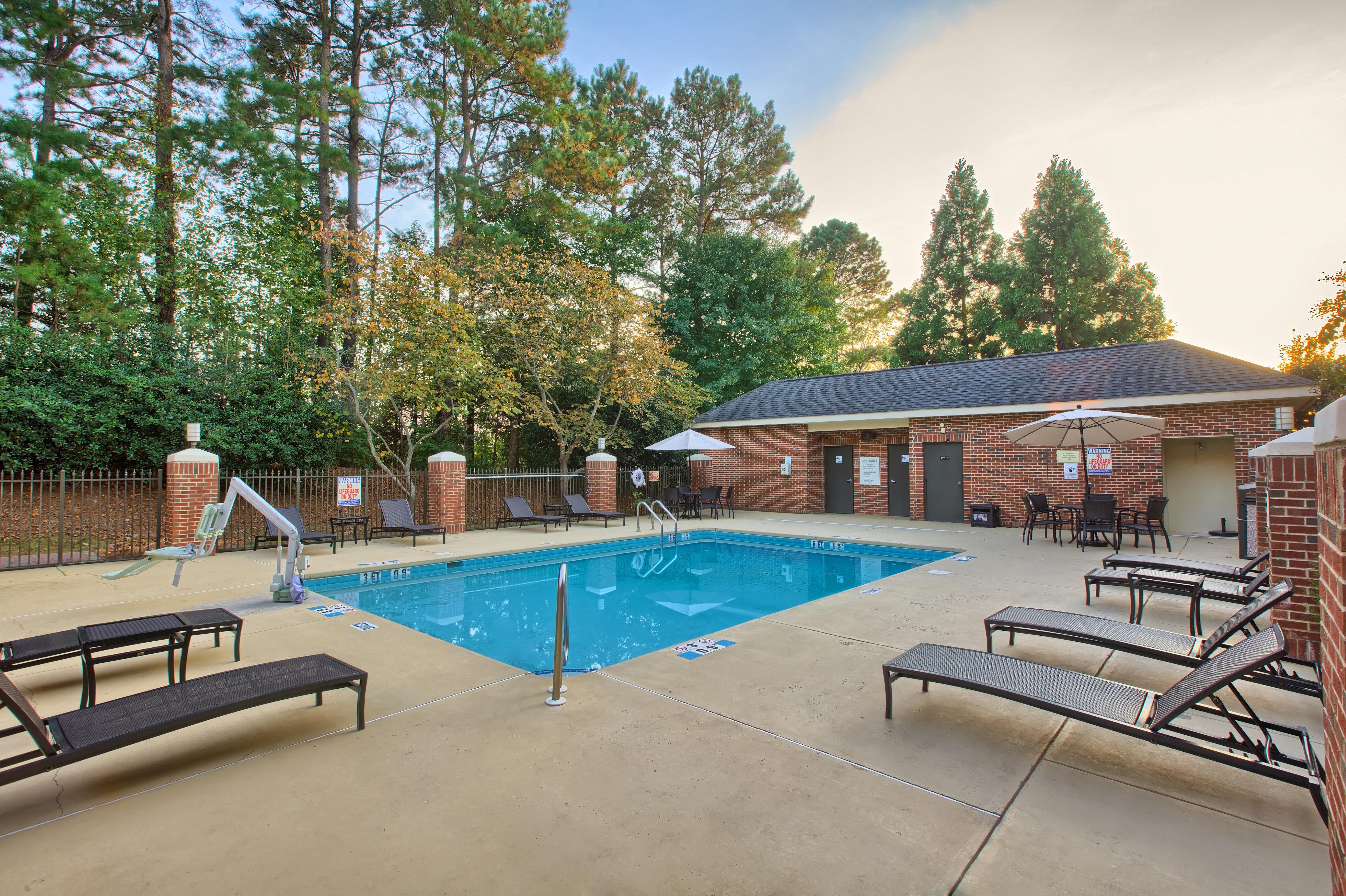 Holiday Inn Express Hotel & Suites Raleigh North - Wake Forest By Ihg Eksteriør billede