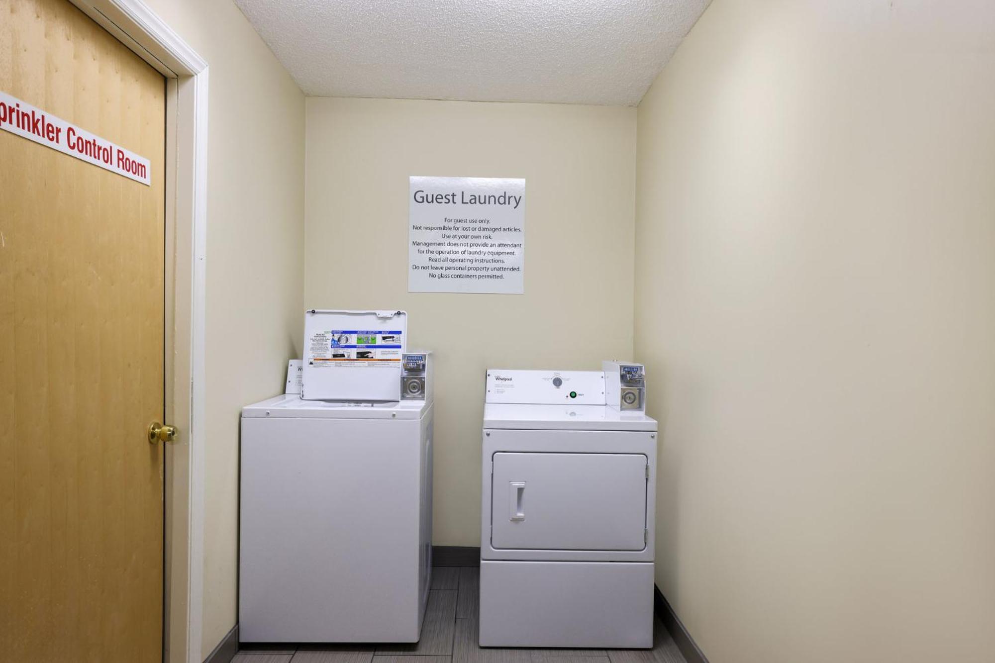 Holiday Inn Express Hotel & Suites Raleigh North - Wake Forest By Ihg Eksteriør billede