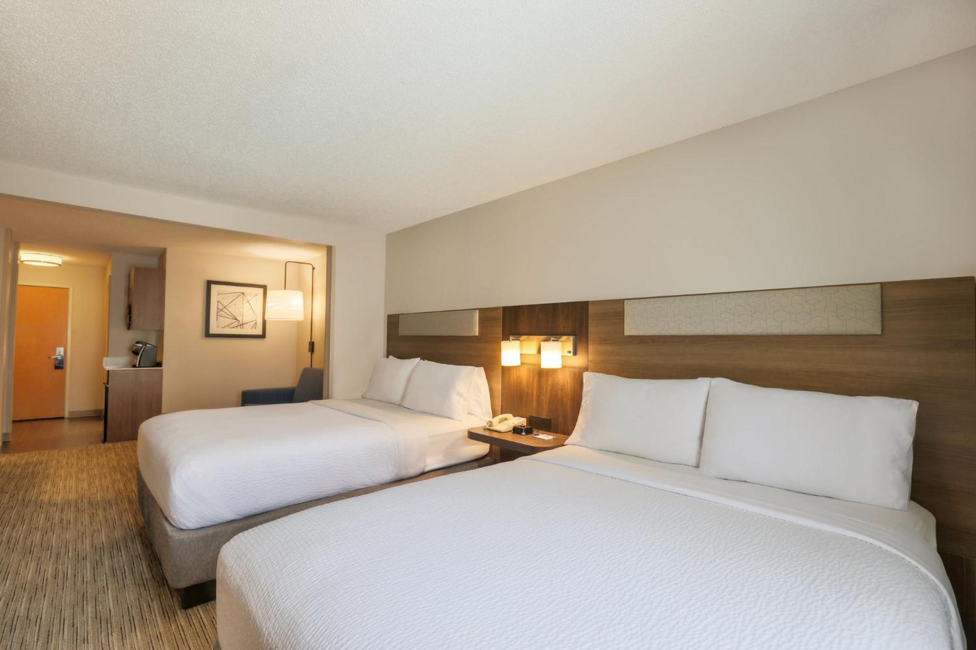 Holiday Inn Express Hotel & Suites Raleigh North - Wake Forest By Ihg Eksteriør billede