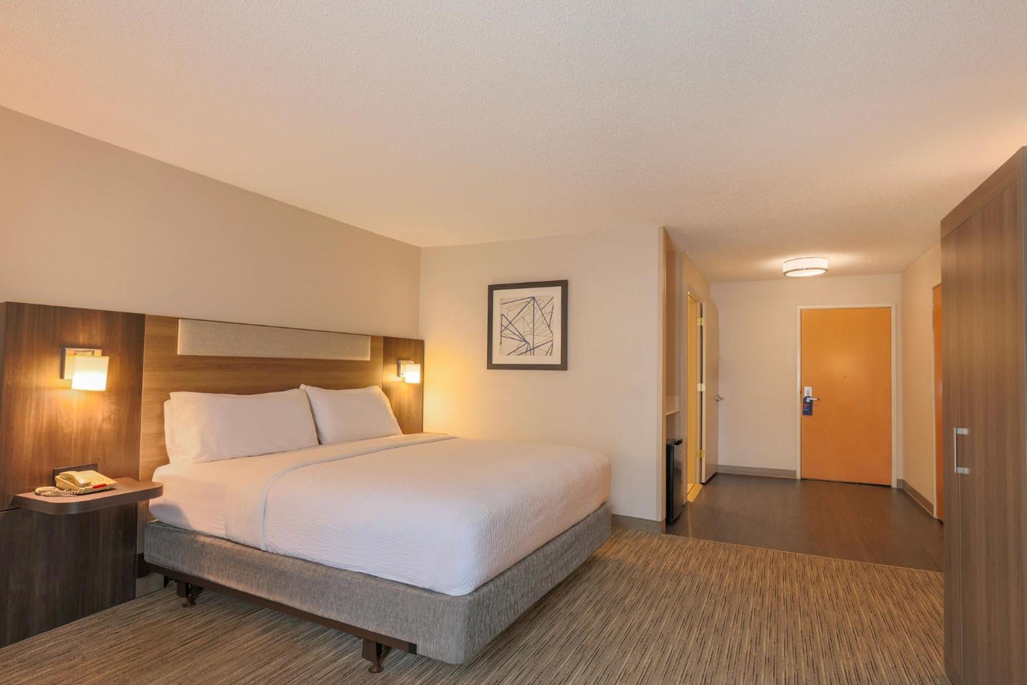 Holiday Inn Express Hotel & Suites Raleigh North - Wake Forest By Ihg Eksteriør billede