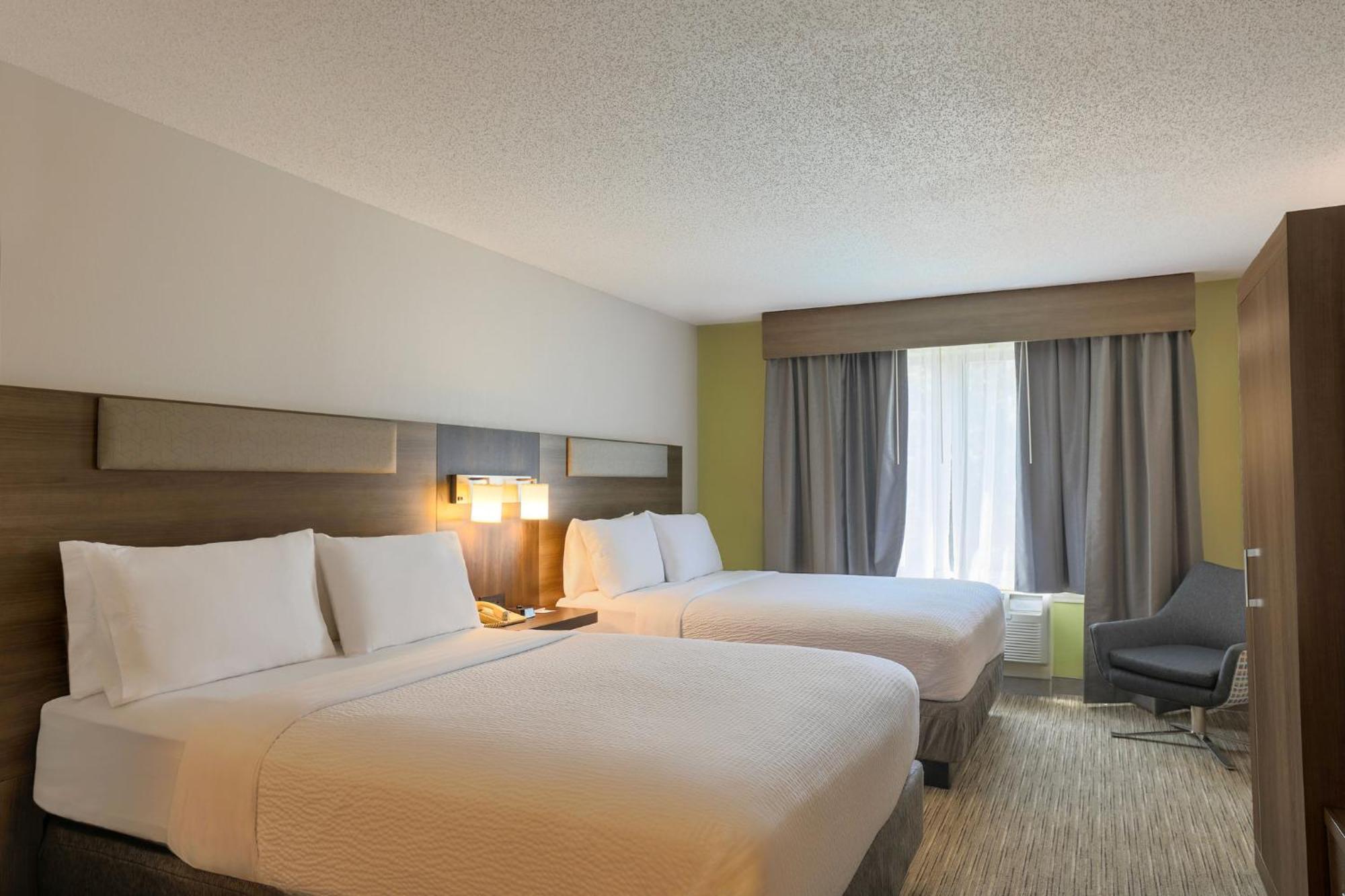 Holiday Inn Express Hotel & Suites Raleigh North - Wake Forest By Ihg Eksteriør billede